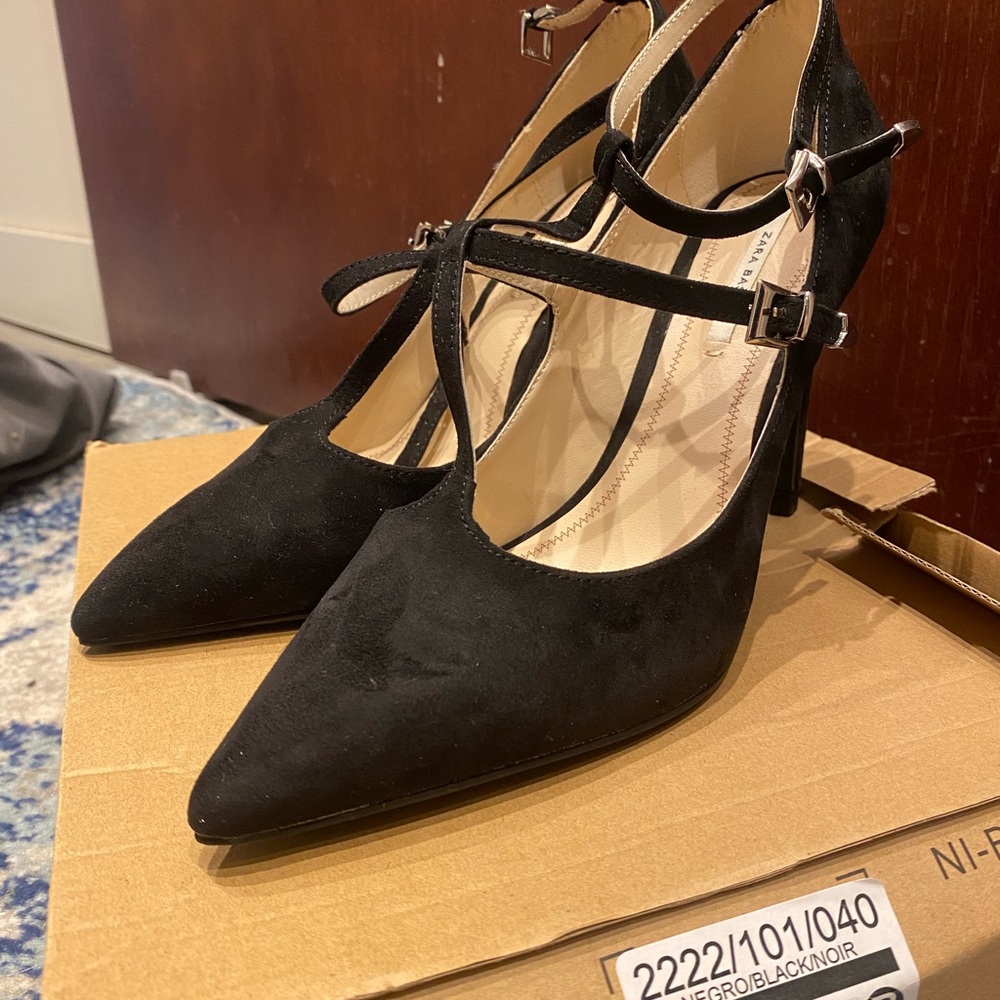 Zara Basic High Heel With Strap Pointy - image 3